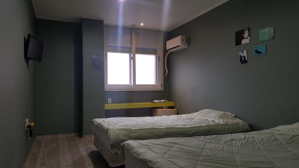 My Korea Guesthouse Jeju Exterior photo